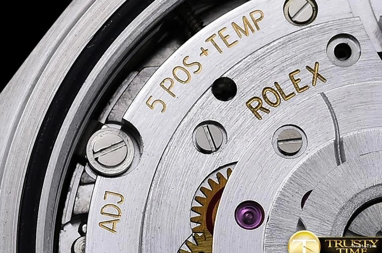 1227 RDD0203 – DayDate 40mm EasyMatch 669